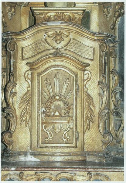 h=108; la=271,5; pr=49,5